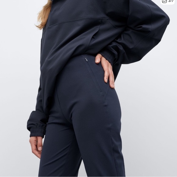 Lululemon Smooth Fit Pull-On High-Rise Pant - Picture 4 of 4